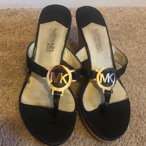 Women’s Michael Kors leather wedge sandals sz 7